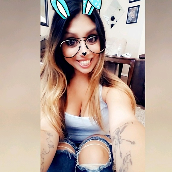 Meet your Posher, Tanya - Picture 1 of 1